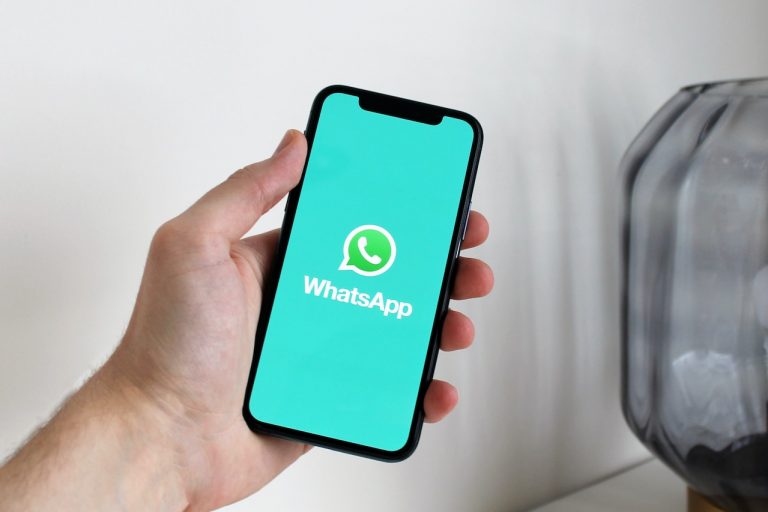 2 cara menghapus coretan di foto whatsapp